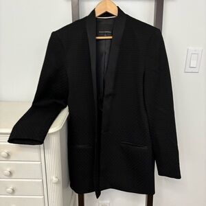 Banana Republic women’s Textured Black Blazer. Sz 12. Satin accents Tuxedo vibes
